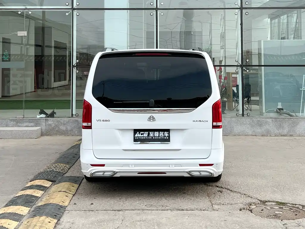 Mercedes-Benz V-Class 2018 V 260 L Premium Extended Edition National VI купить на сайте DeffCars