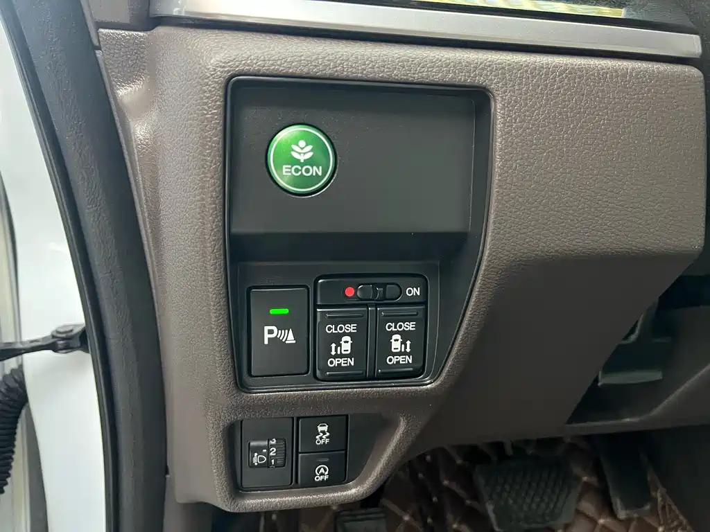 Odyssey 2017 2.4L Deluxe Edition купить на сайте DeffCars