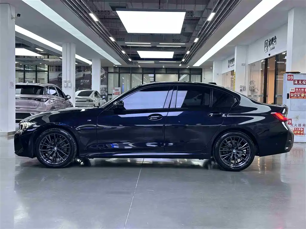 BMW 3 Series 2024 325i M Sports Night Package купить на сайте DeffCars