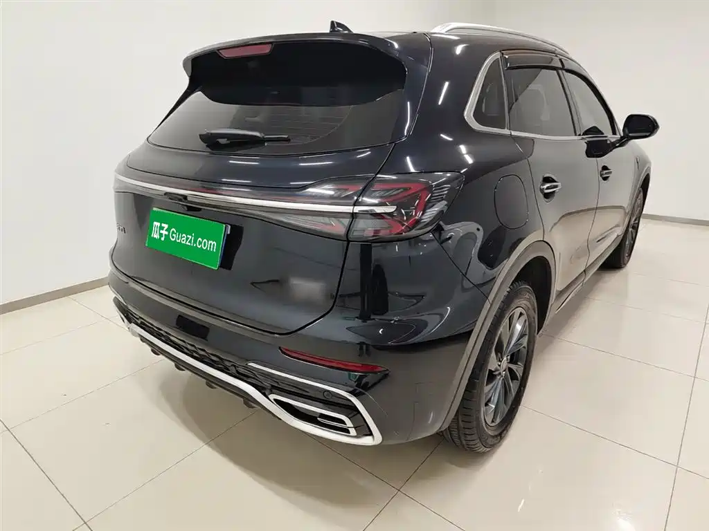 Hongqi HS5 2025 2.0T two-wheel drive Qixiang Pro version купить на сайте DeffCars