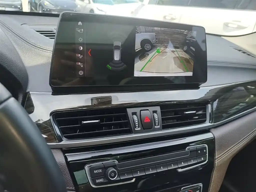 BMW X1 2022 facelift xDrive25Li exclusive model купить на сайте DeffCars