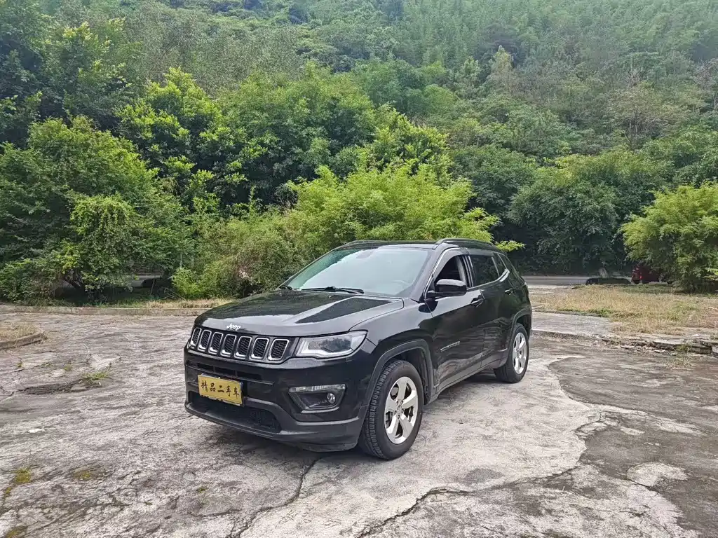 Compass 2017 200T Automatic Home Edition купить на сайте DeffCars