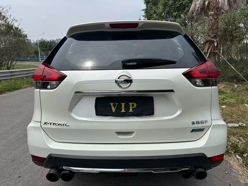 X-Trail 2017 2.0L CVT Comfort Edition 2WD купить на сайте DeffCars