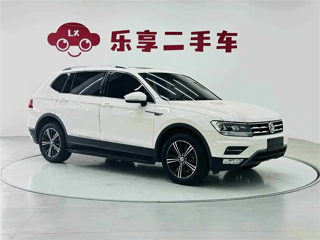 Tiguan L 2019 330TSI automatic two-wheel drive panoramic comfort version National VI купить на сайте DeffCars