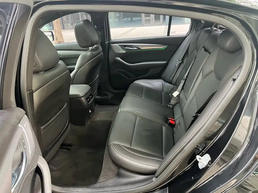 Cadillac CT5 2021 28T luxury model купить на сайте DeffCars