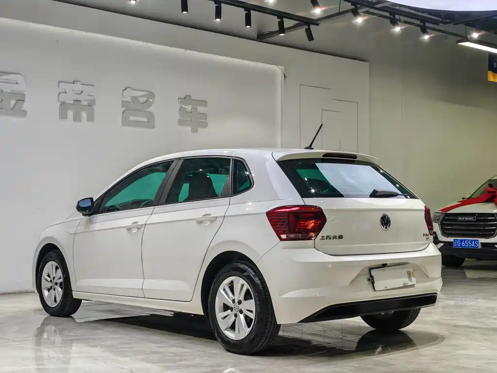 Polo 2019 Plus 1.5L Automatic Colorful Technology Edition купить на сайте DeffCars