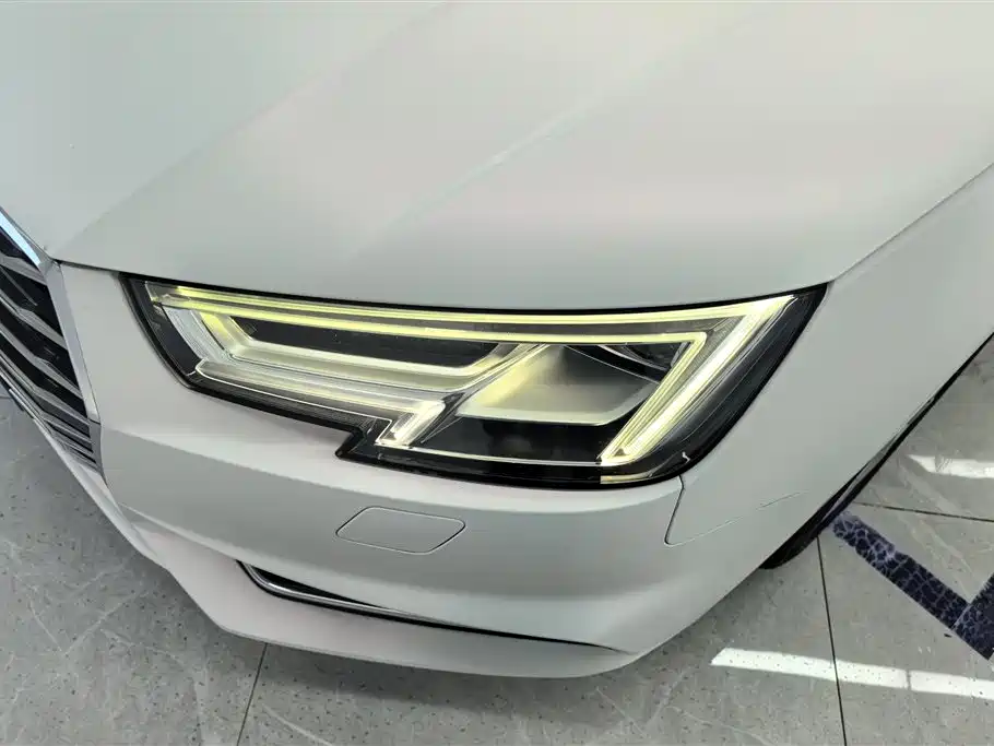Audi A4L 2019 40 TFSI Enterprising National V купить на сайте DeffCars