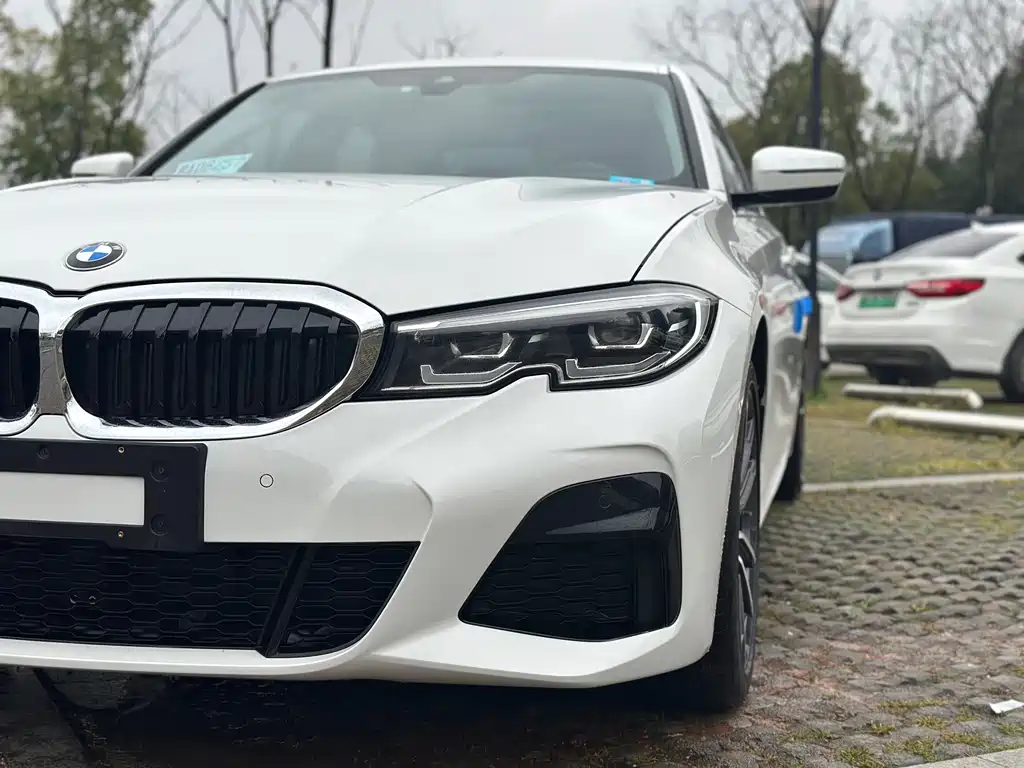 BMW 3 Series 2022 325Li M Sports Package купить на сайте DeffCars