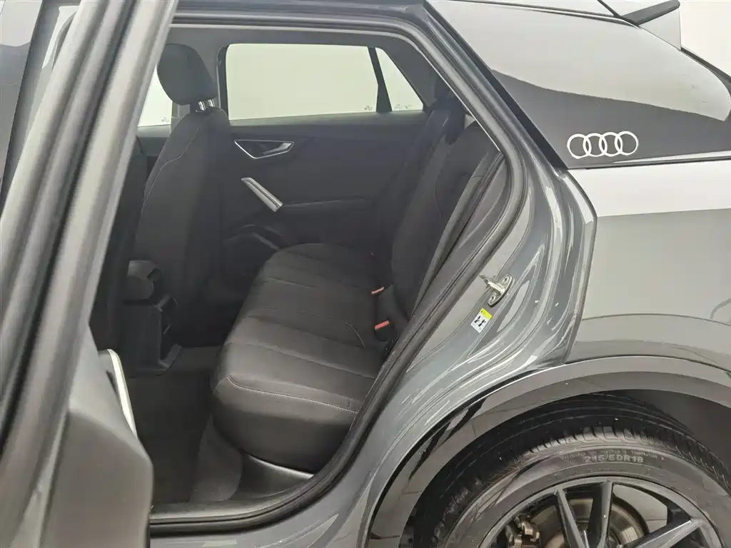 Audi Q2L 2021 35 TFSI aggressive and dynamic model купить на сайте DeffCars