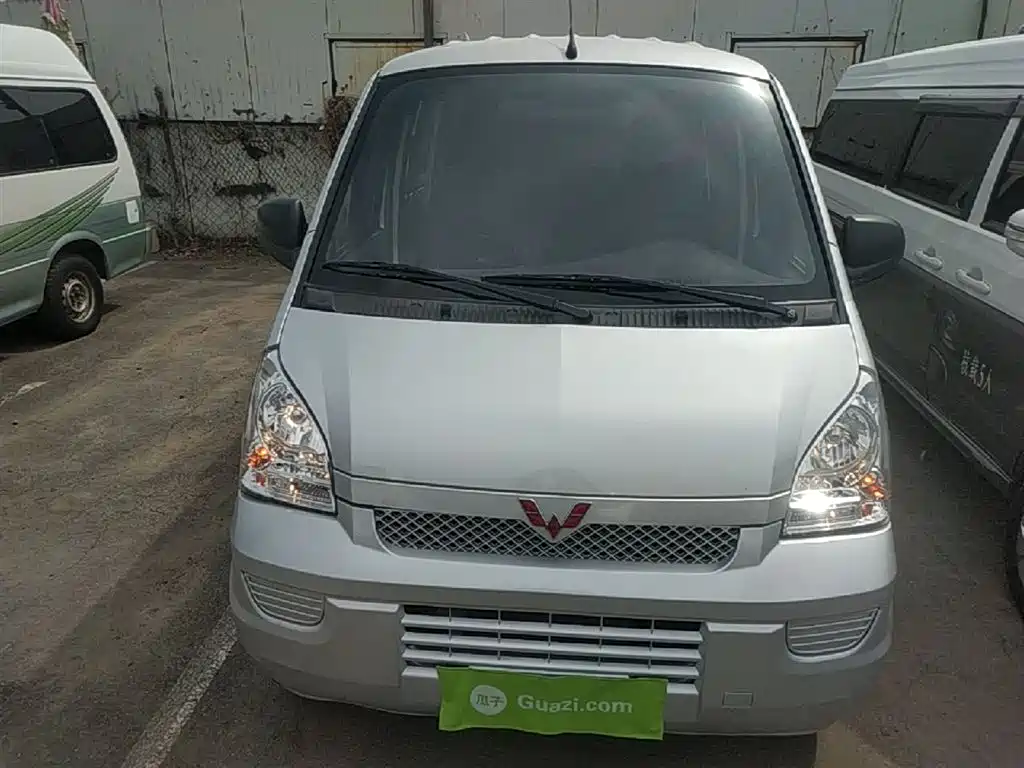 Wuling Rongguang 2021 1.5L extended basic model L3C купить на сайте DeffCars