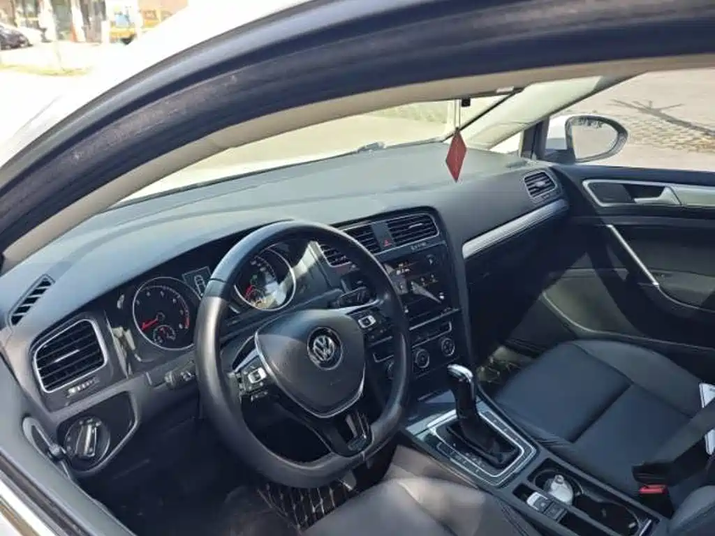 Golf 2019 200TSI DSG Comfort Type National V купить на сайте DeffCars