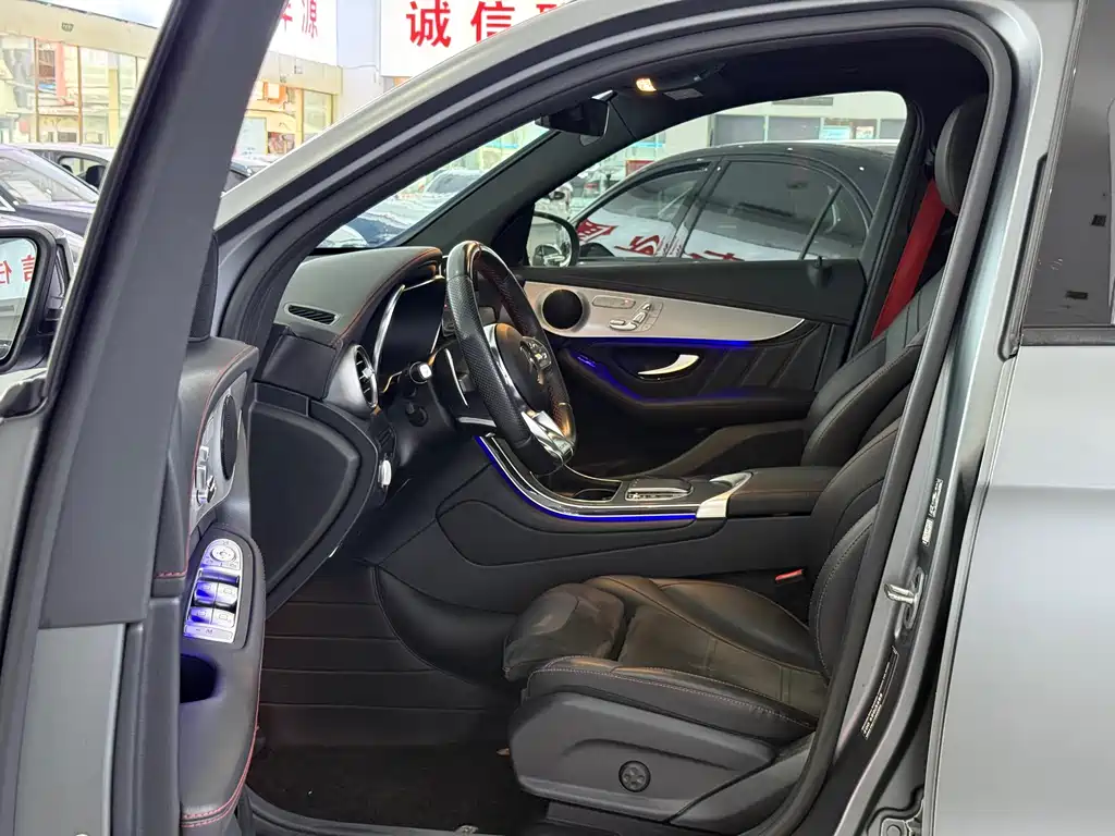 Mercedes-Benz GLC AMG 2022 AMG GLC 43 4MATIC купить на сайте DeffCars