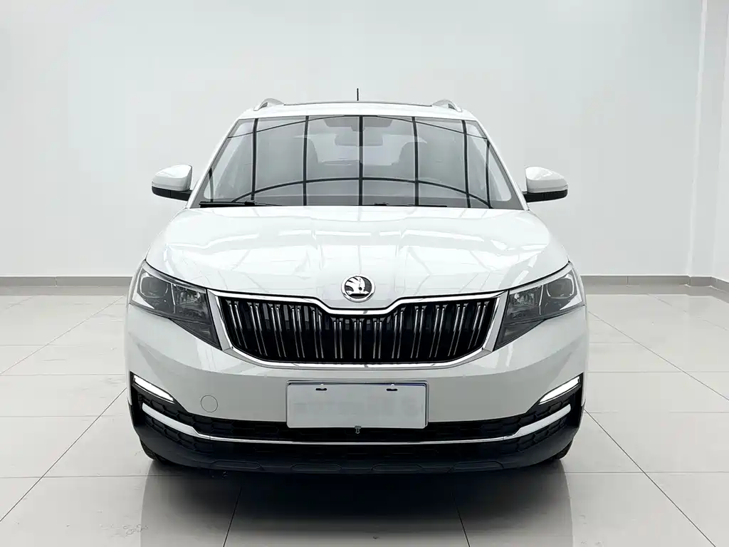 Komic 2023 facelift 1.5L automatic comfort version купить на сайте DeffCars