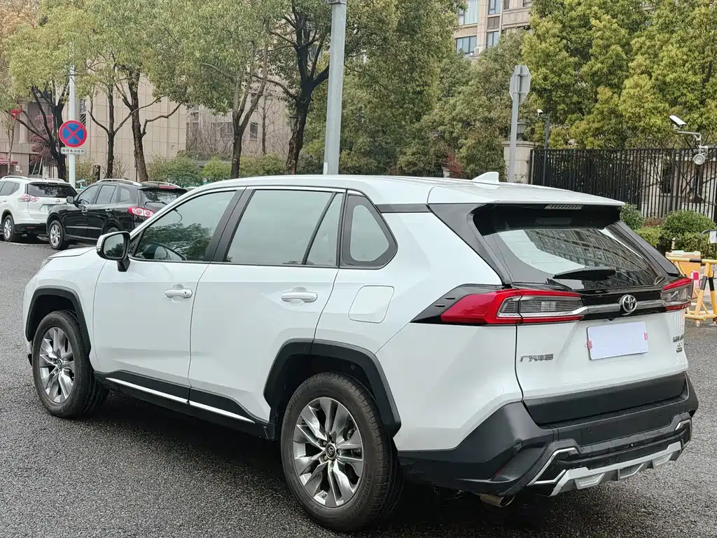 Wilanda 2022 2.0L CVT four-wheel drive luxury version купить на сайте DeffCars