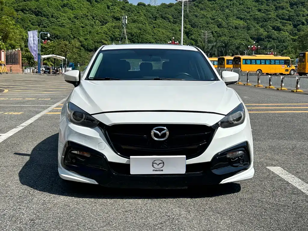 Mazda3 Angkesela 2017 hatchback 2.0L automatic luxury model National V купить на сайте DeffCars