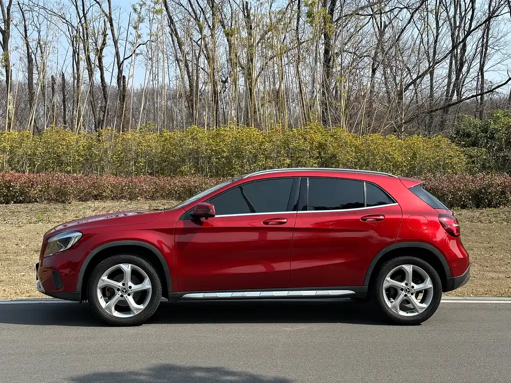 Mercedes-Benz GLA 2018 GLA 200 Dynamic купить на сайте DeffCars