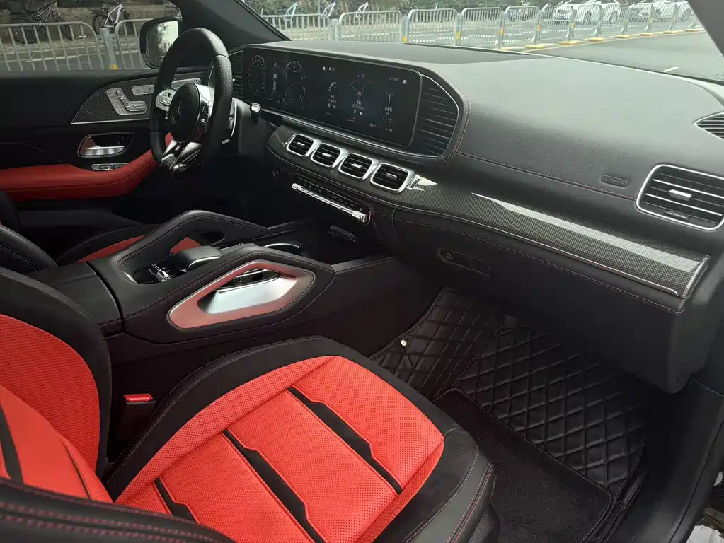 Mercedes-Benz GLE Coupe AMG 2020 AMG GLE 53 4MATIC+ Coupe SUV купить на сайте DeffCars