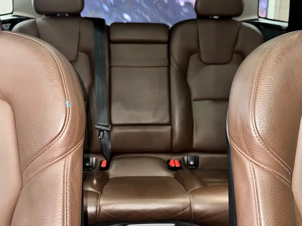Volvo XC60 2020 T5 four-wheel drive Zhiyi Luxury Edition купить на сайте DeffCars