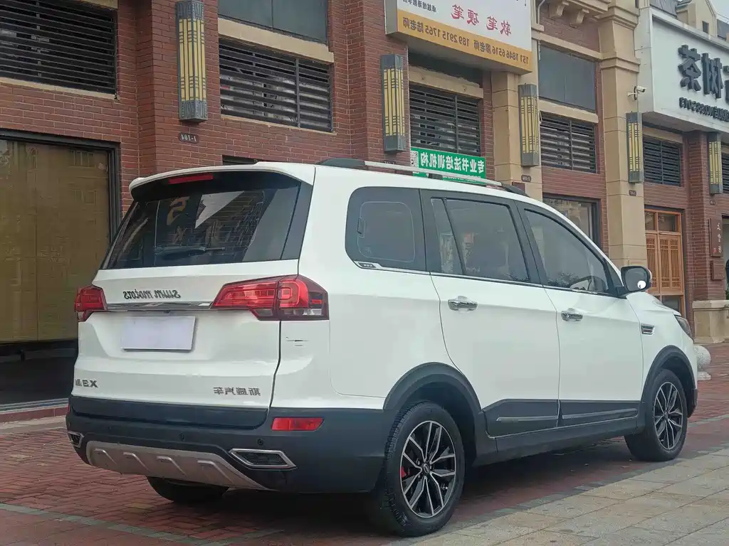 SWM X3 2020 1.5L manual fashion type 7 seats купить на сайте DeffCars