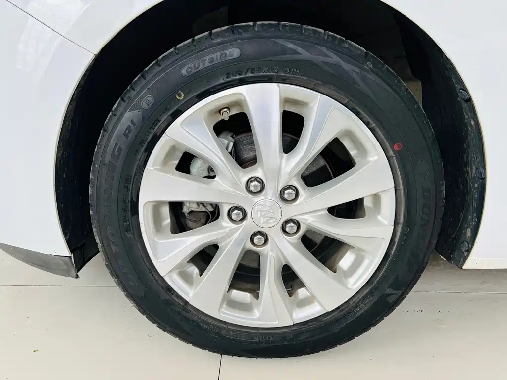 Yuelang 2019 15T dual-clutch interconnected elite model National VI купить на сайте DeffCars