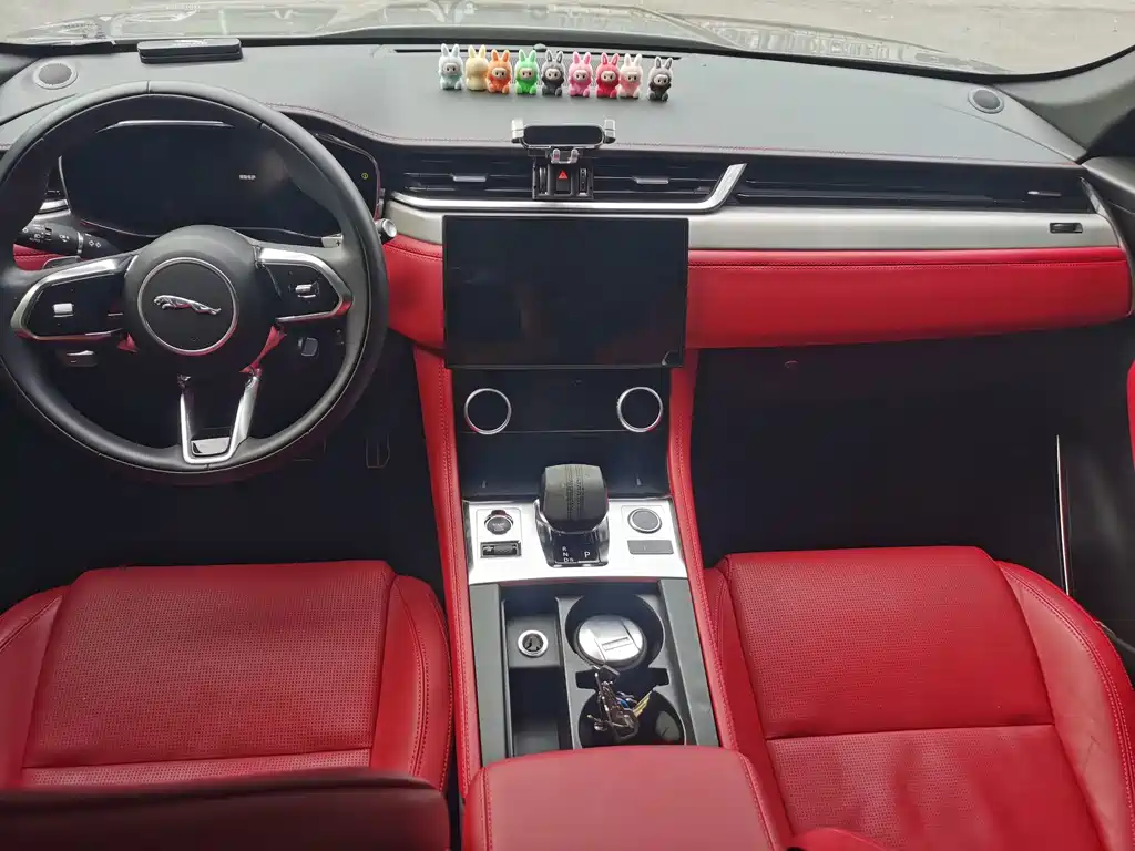 Jaguar F-PACE 2024 P250 R-Dynamic SE купить на сайте DeffCars