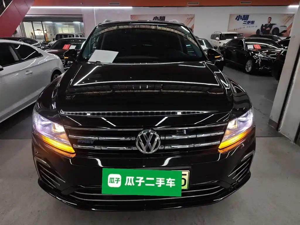 Tiguan L New Energy 2020 430PHEV Plug-in Hybrid Premium Edition купить на сайте DeffCars
