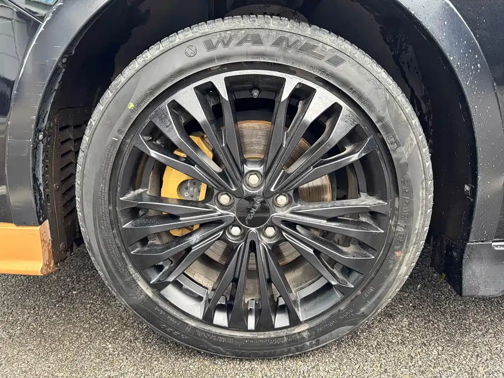 Yixuan MAX 2021 1.5T Dark Night Holy Light Edition (Hybrid) купить на сайте DeffCars