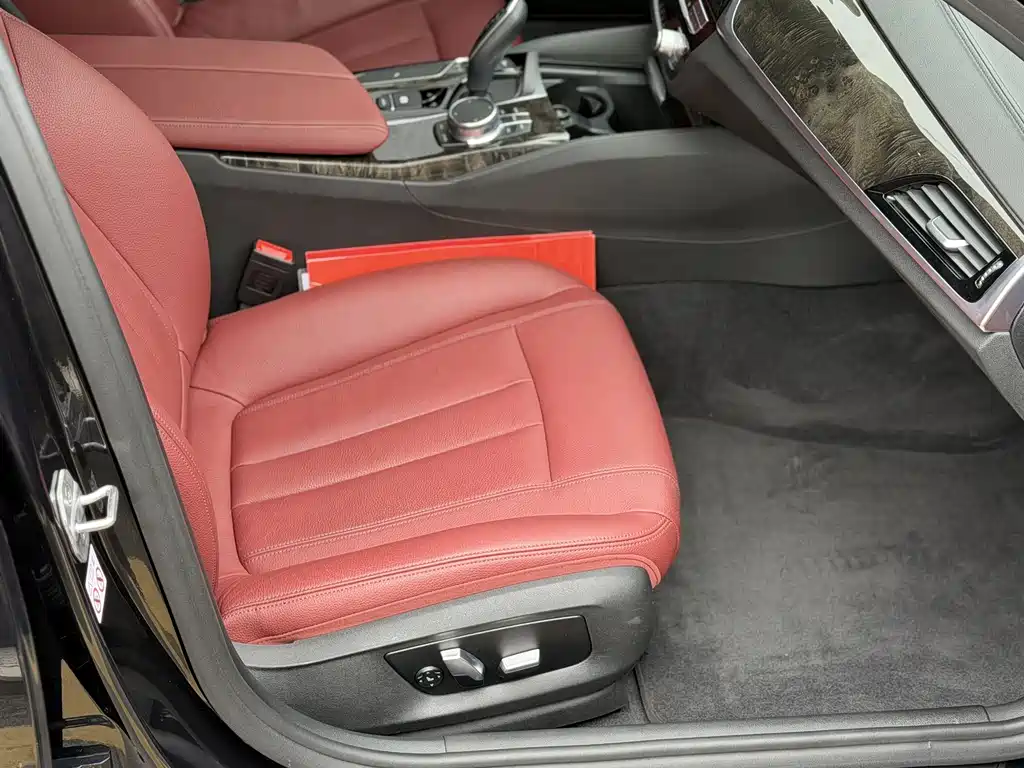 BMW 5 Series 2018 facelift 530Li leading M sports package купить на сайте DeffCars