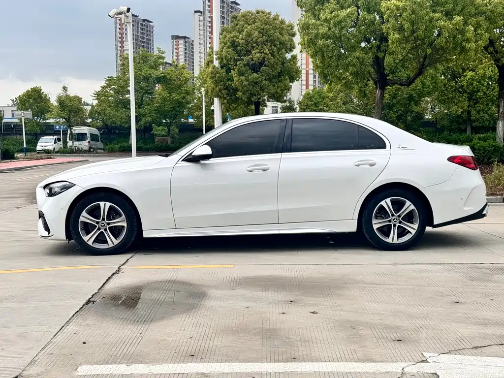 Mercedes-Benz C-Class 2022 C 200 L Sports Edition купить на сайте DeffCars