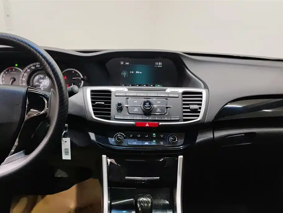 Accord 2016 2.0L Comfort Edition купить на сайте DeffCars