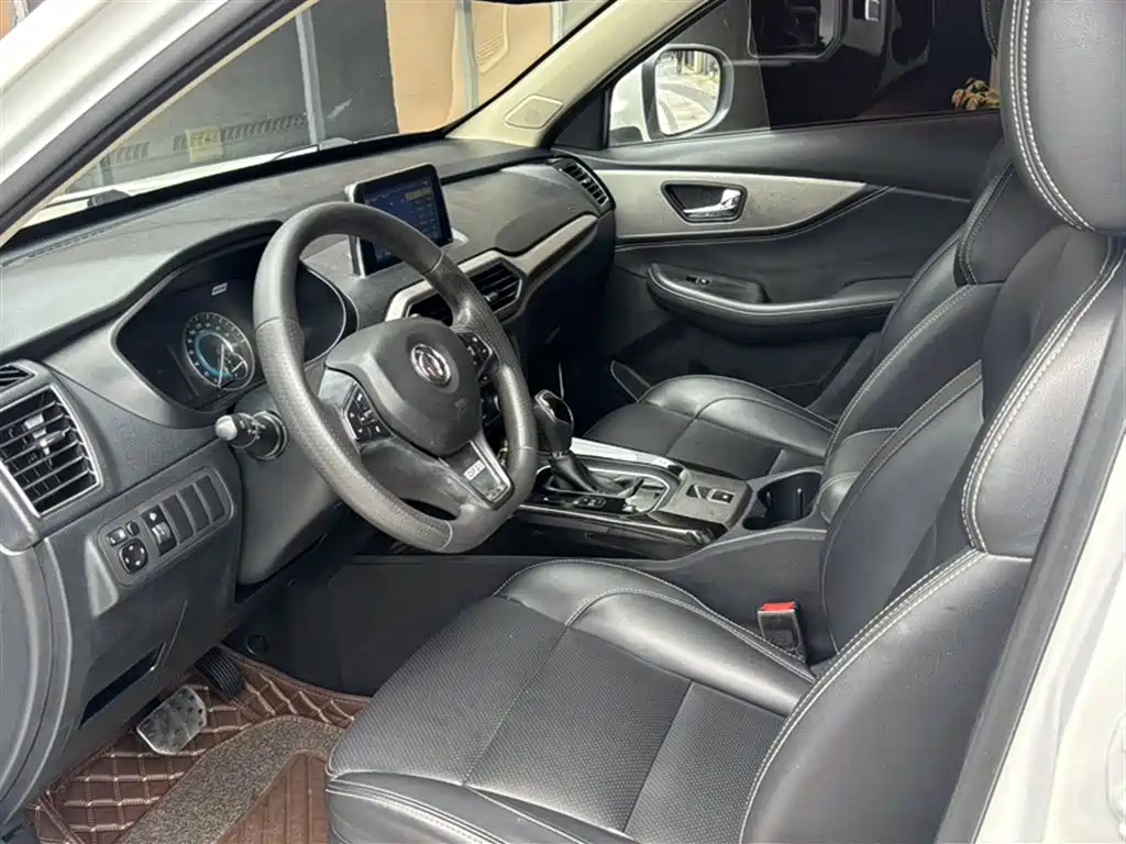 Fengguang S560 2018 1.8L CVT Elite 5-seater купить на сайте DeffCars