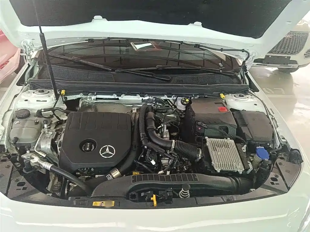Mercedes-Benz A-Class 2024 facelift A 200 L fashionable model купить на сайте DeffCars