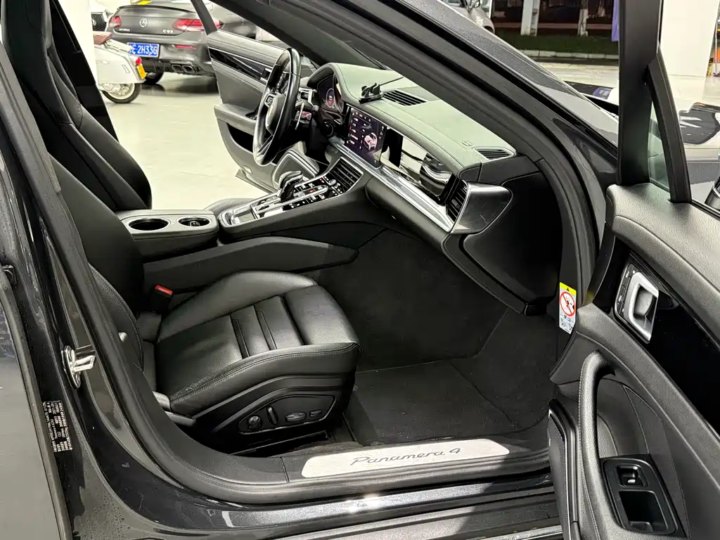 Panamera 2021 Panamera 4 Executive Extended Edition 2.9T купить на сайте DeffCars