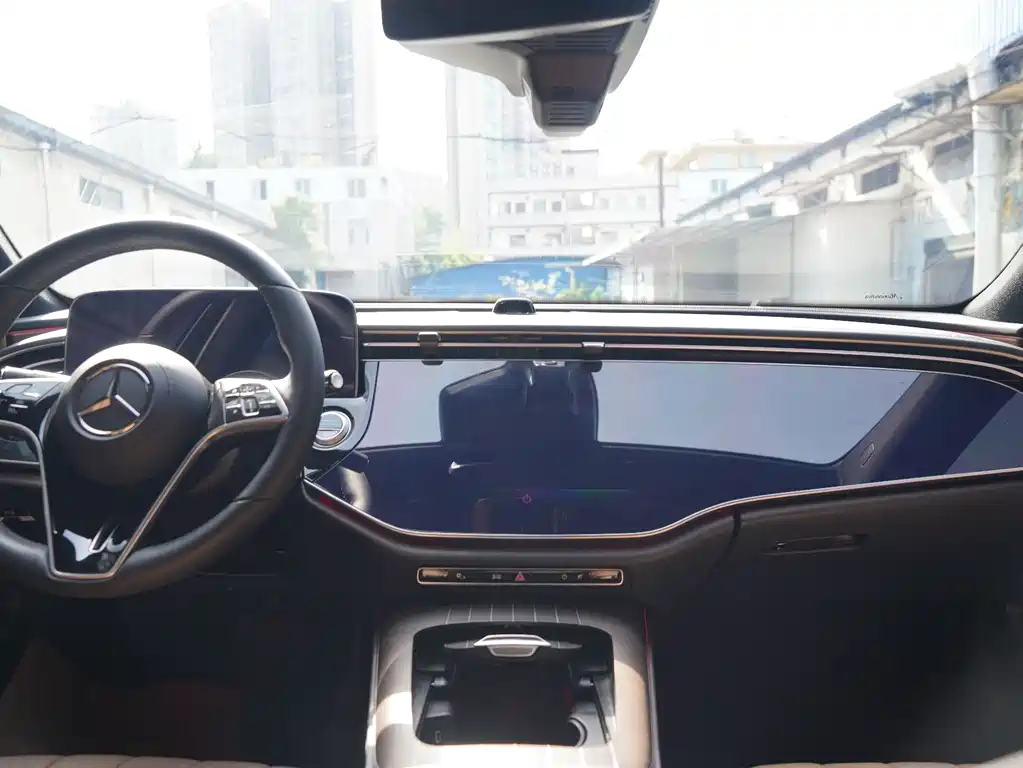 Mercedes-Benz E-Class 2024 E 300 L Luxury Model купить на сайте DeffCars