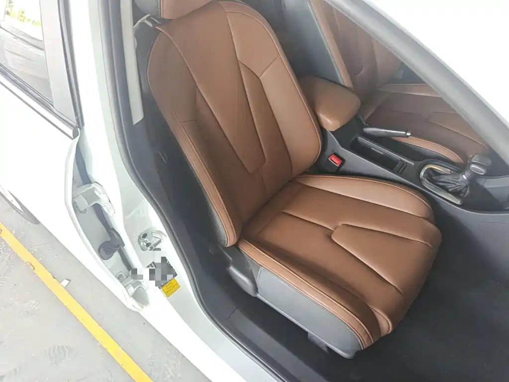 MG Motor GT 2016 1.5L Automatic Value Deluxe Edition купить на сайте DeffCars
