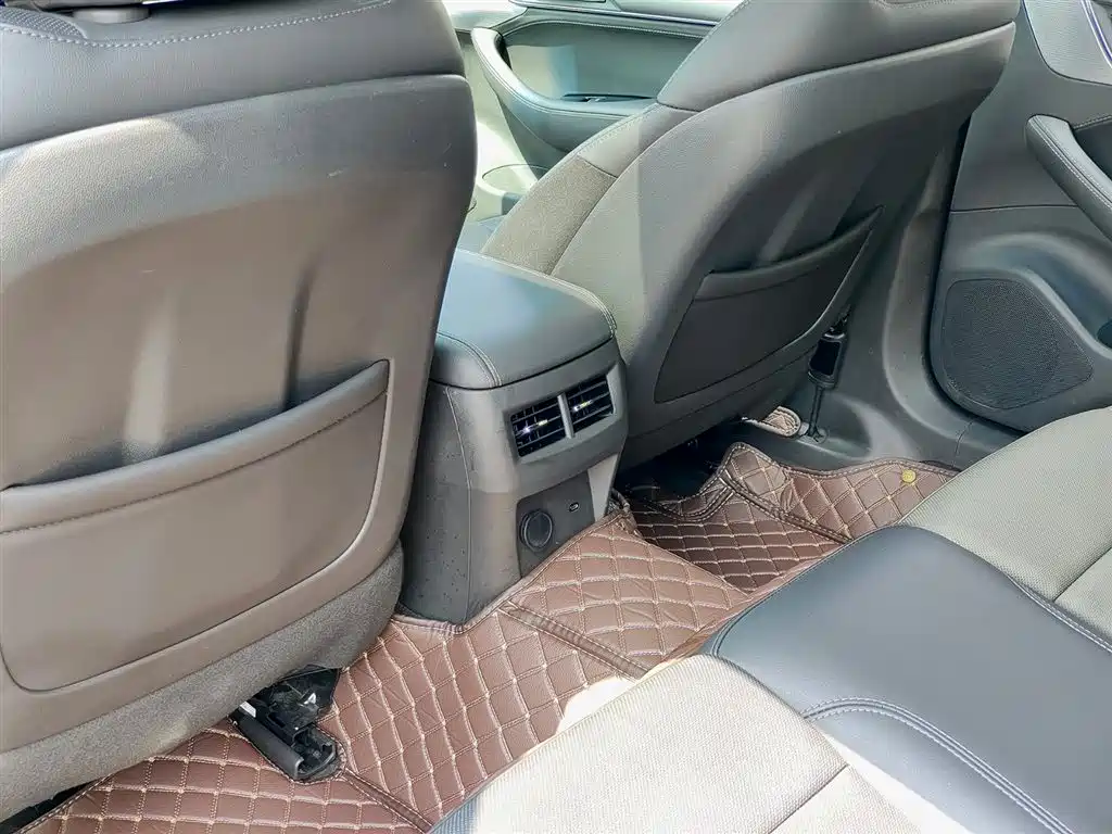 Cadillac CT5 2023 28T luxury model (standard version) купить на сайте DeffCars