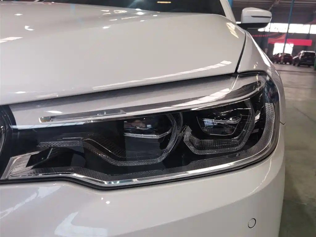 BMW 5 Series 2018 525Li M Sports Package купить на сайте DeffCars