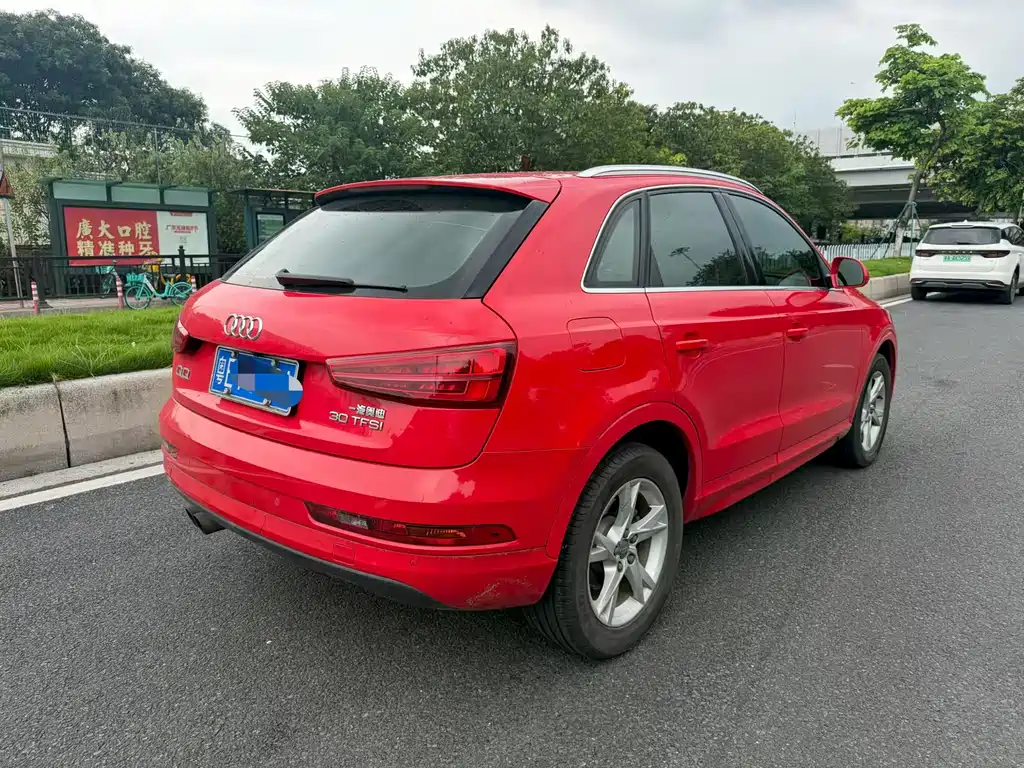 Audi Q3 2018 30th Anniversary Model 30 TFSI Fashion Model купить на сайте DeffCars
