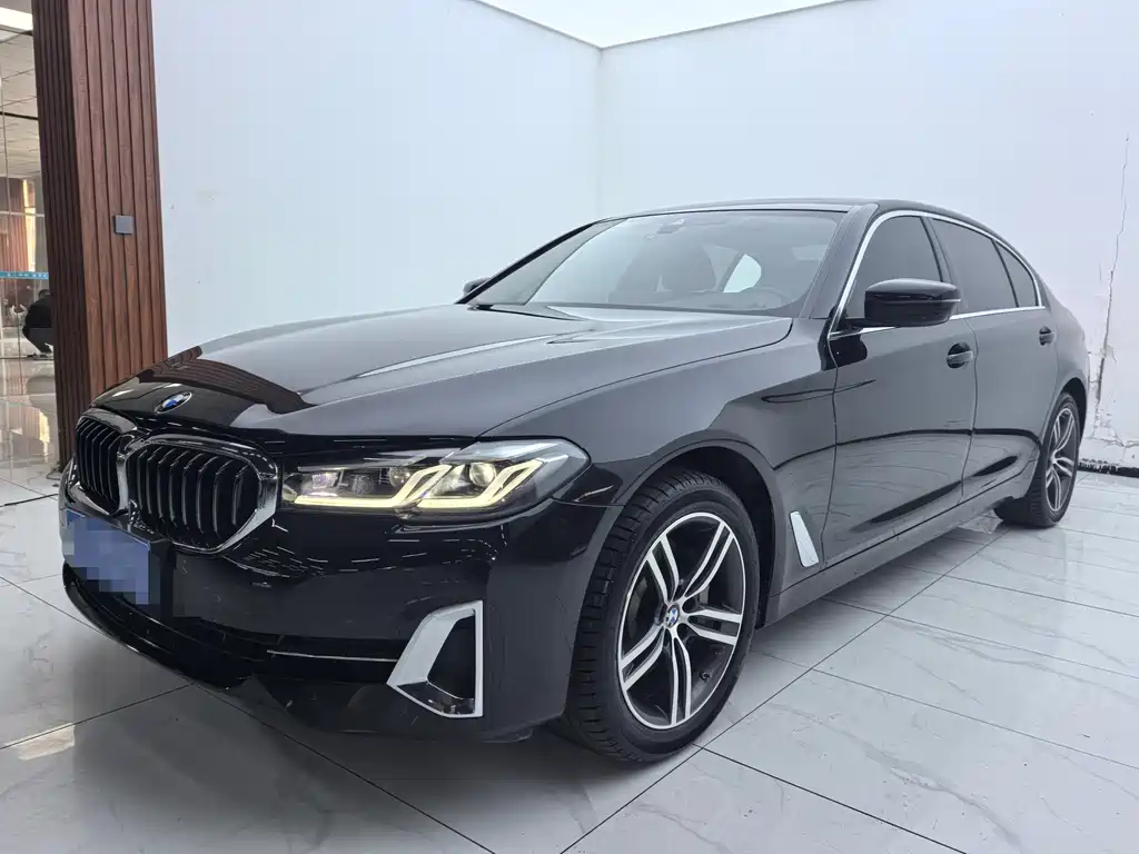 BMW 5 Series 2022 facelift 530Li leading model luxury package купить на сайте DeffCars