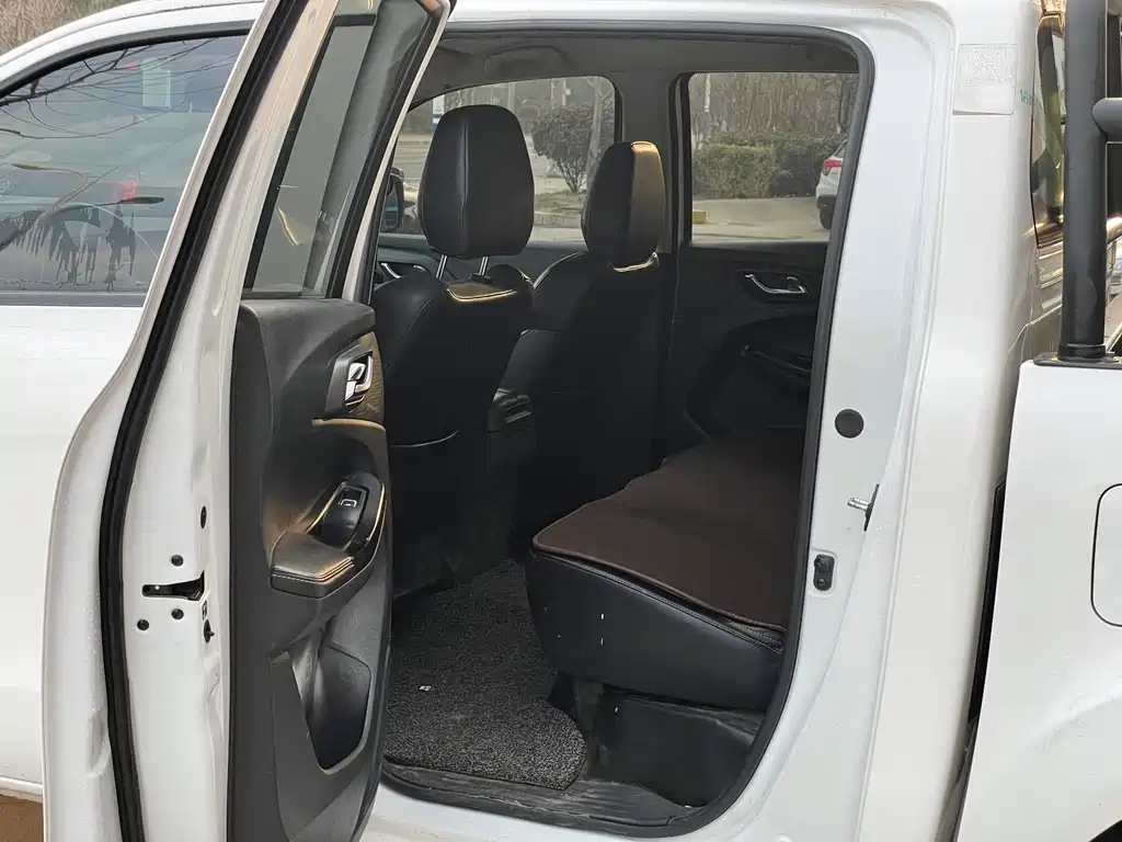 Baodian 2022 1.8T gasoline two-wheel drive comfortable version long axis JX4G18A6L купить на сайте DeffCars