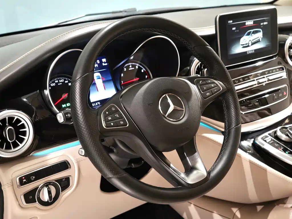 Mercedes-Benz V-Class 2018 V 260 L Premium Extended Edition National VI купить на сайте DeffCars