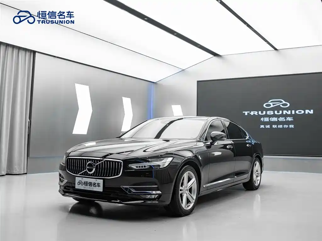 Volvo S90 2019 T5 Smart Edition купить на сайте DeffCars