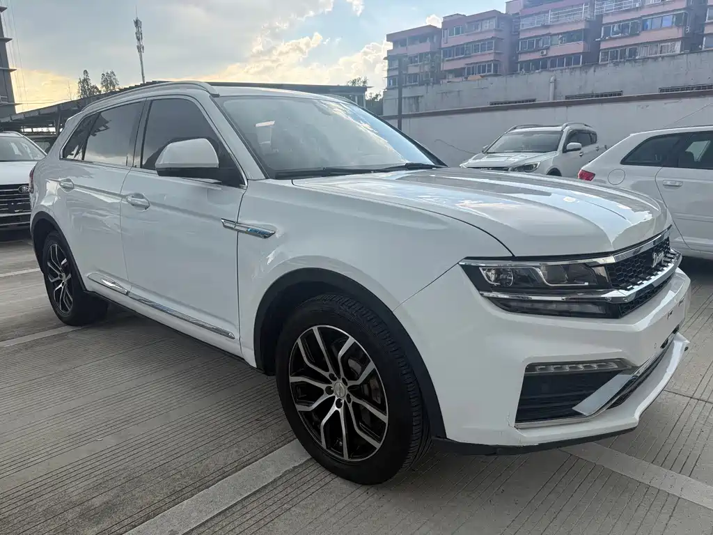 X7 2018 2.0T Automatic Premium Edition купить на сайте DeffCars