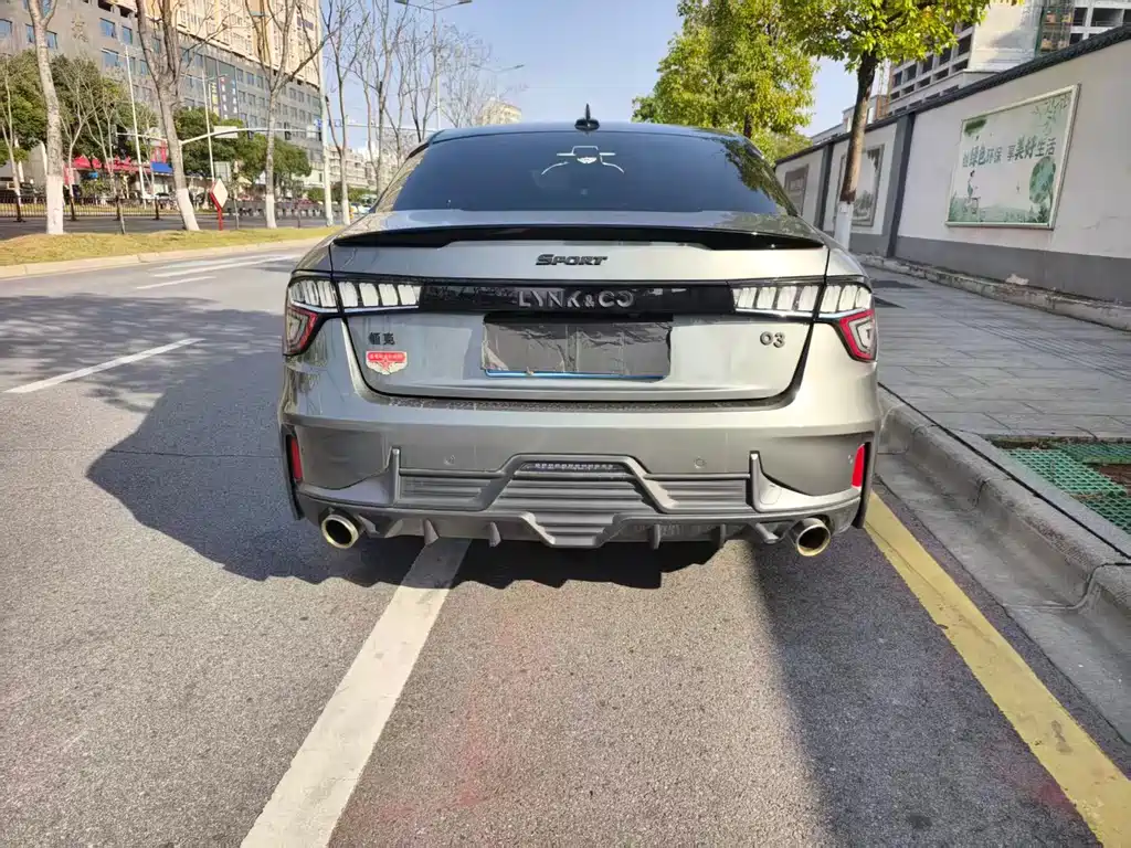 Lynk & Co 03 2021 2.0TD Automatic Pro купить на сайте DeffCars