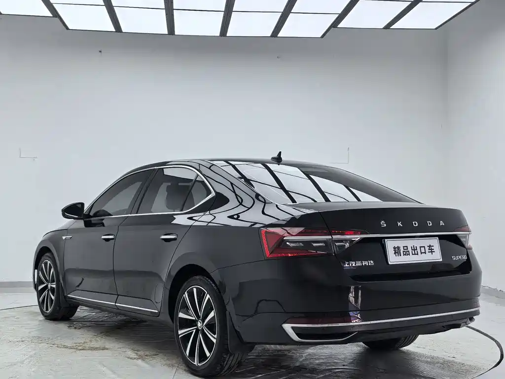 Superb 2023 facelift TSI280 DSG exclusive version купить на сайте DeffCars