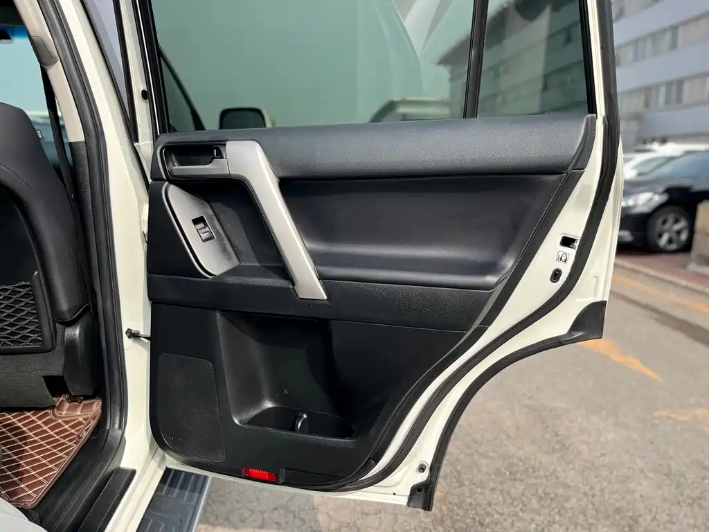 Prado 2019 3.5L automatic TX-L exclusive version купить на сайте DeffCars