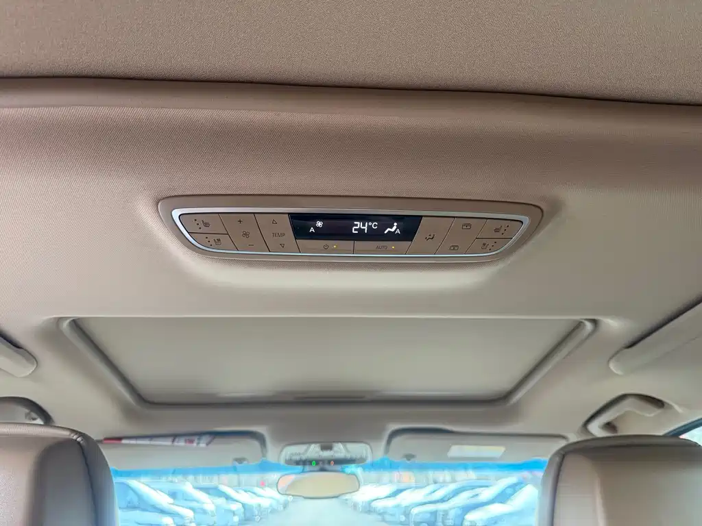 Buick GL8 2018 ES 28T luxury model National VI купить на сайте DeffCars