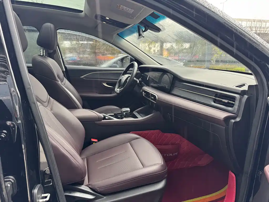 Jietu X90 PLUS 2024 1.6TD DCT Villa PRO 7 seats купить на сайте DeffCars