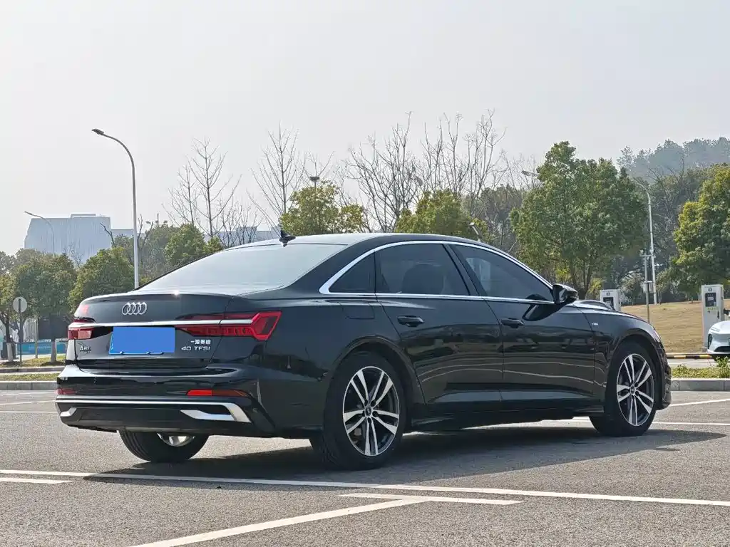 Audi A6L 2024 40 TFSI luxury and dynamic model купить на сайте DeffCars
