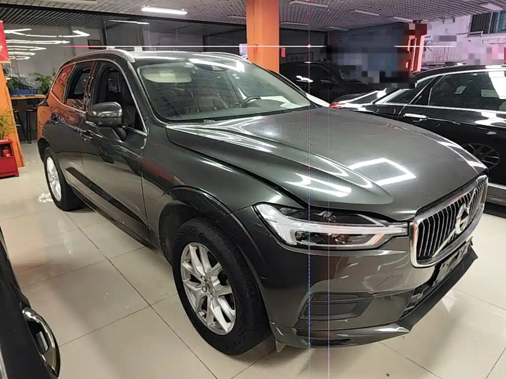 Volvo XC60 2019 T5 4WD Zhi Yi Edition China VI купить на сайте DeffCars